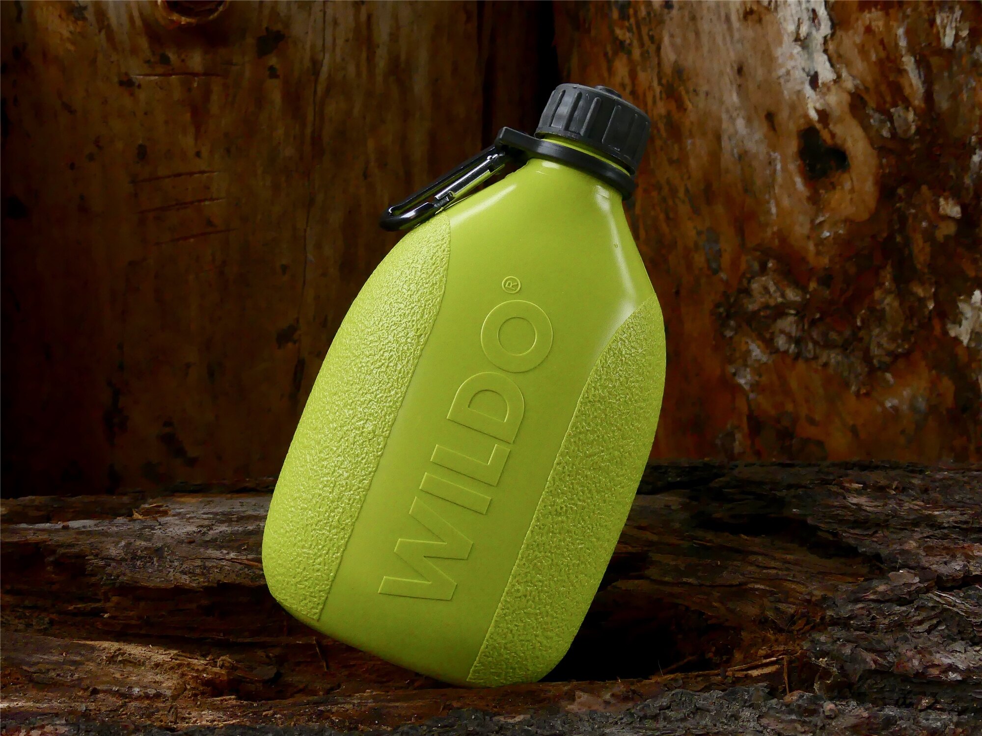 Levně Polní lahev Hiker 700 ml Wildo® – Žlutá