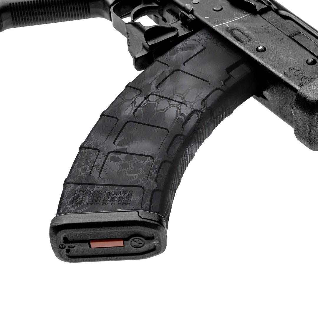 Levně GunSkins® prémiový vinylový skin na zásobník AK-47 – Kryptek Typhon™