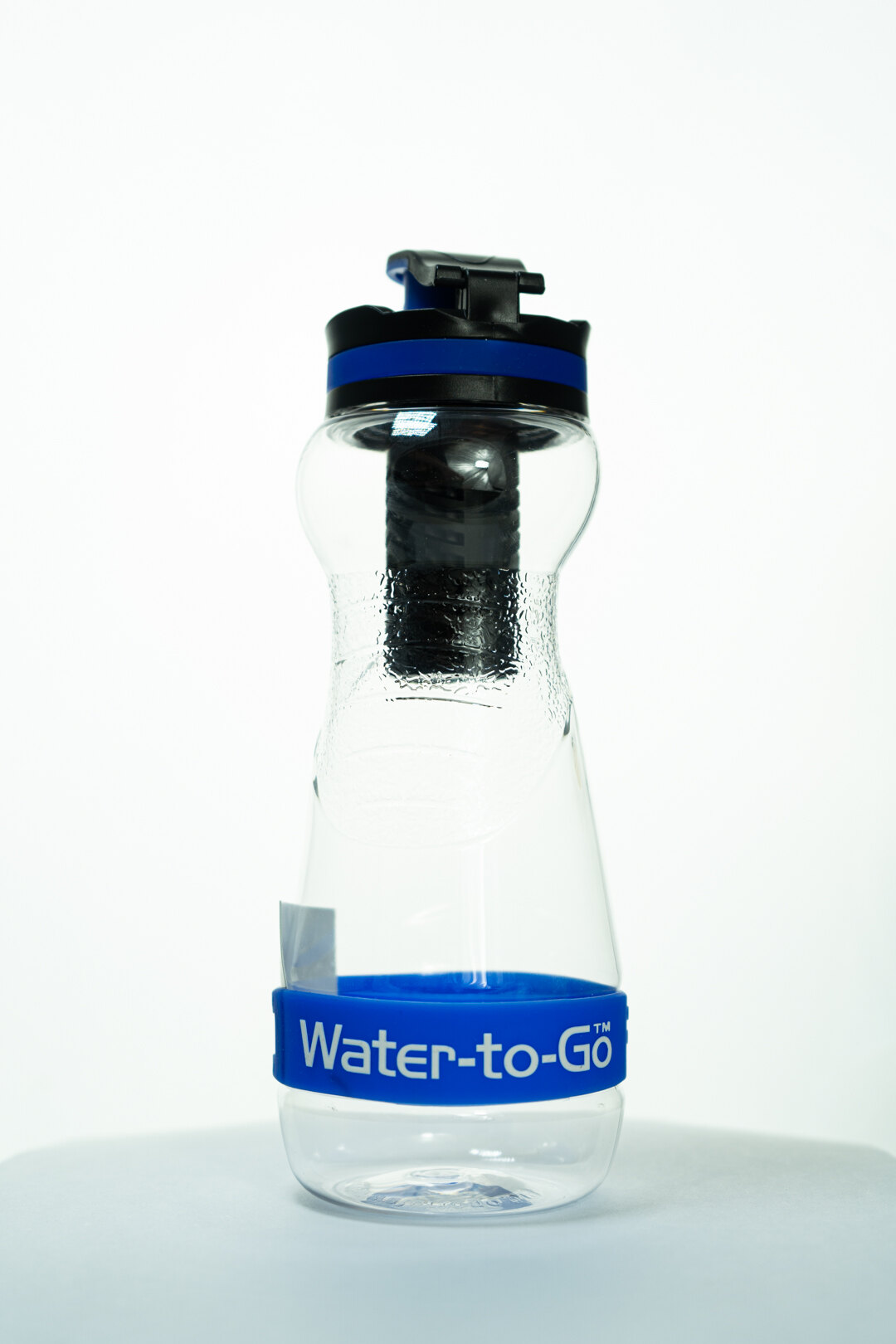 Levně Lahev s filtrem Water-to-Go™ GO! 50 cl – Tmavě modrá