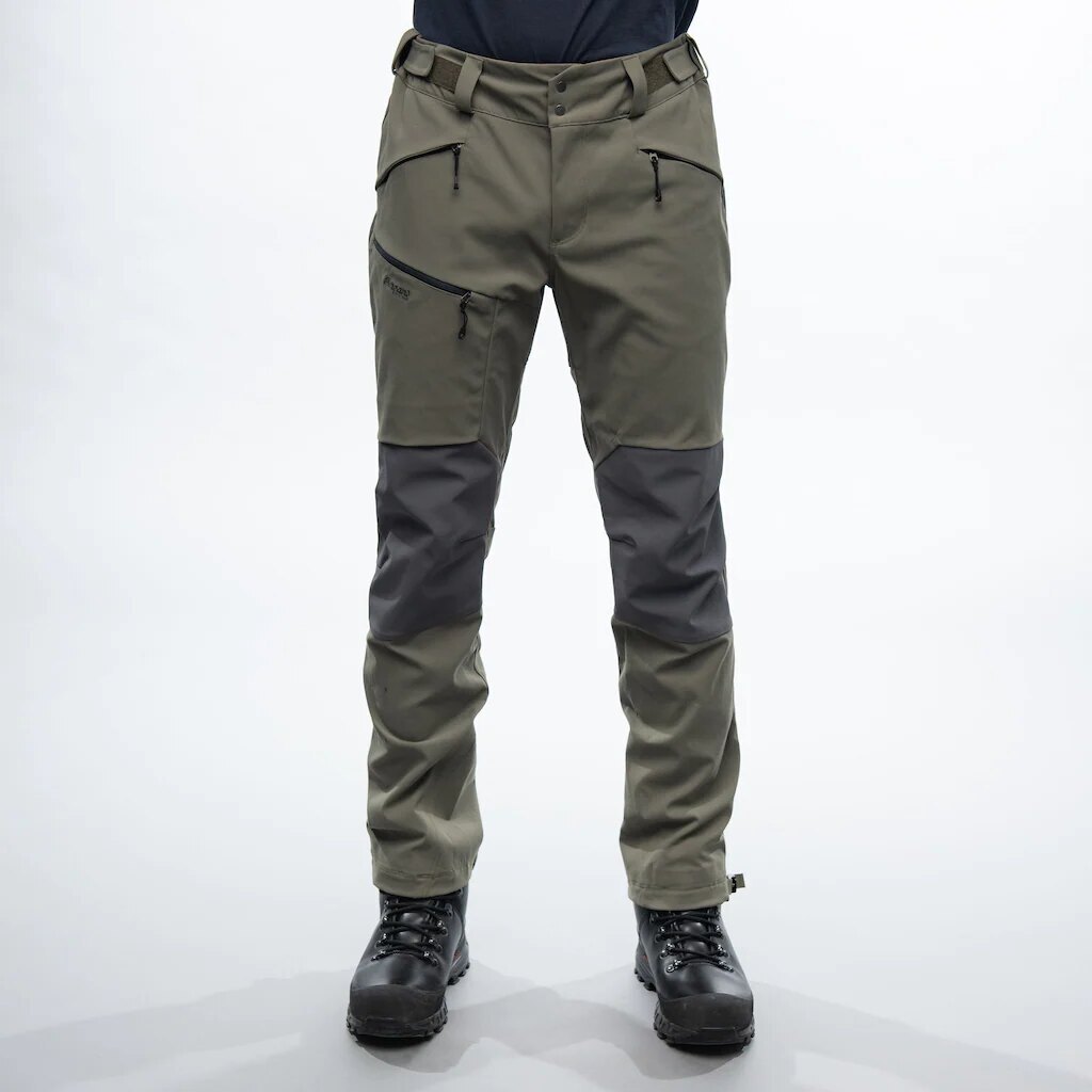 Levně Softshellové kalhoty Fjorda Trekking Hybrid Bergans® – Green Mud / Solid Dark Grey