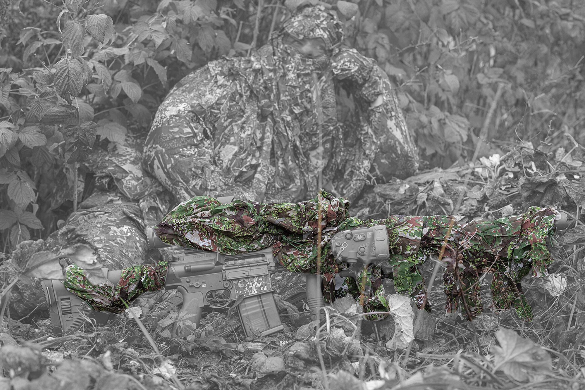 Levně 3dílný maskovací kryt Rifle Camo Ghosthood® IRR – Concamo Green