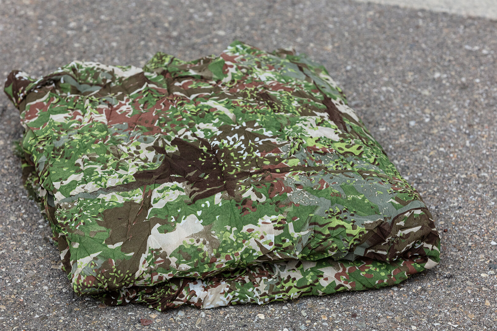 Levně Maskovací plachta Crush Fabric 3×1,5 m Ghosthood® IRR – Concamo Green