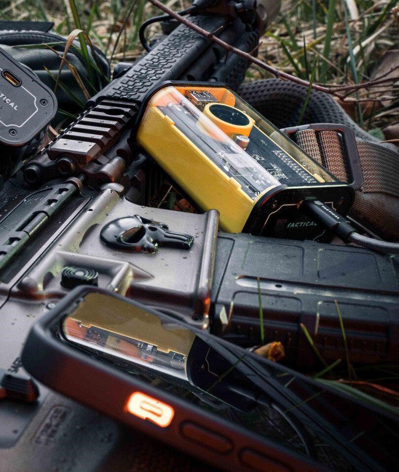 Levně Powerbanka C4 Explosive Tactical®, 9600 mAh – Žlutá