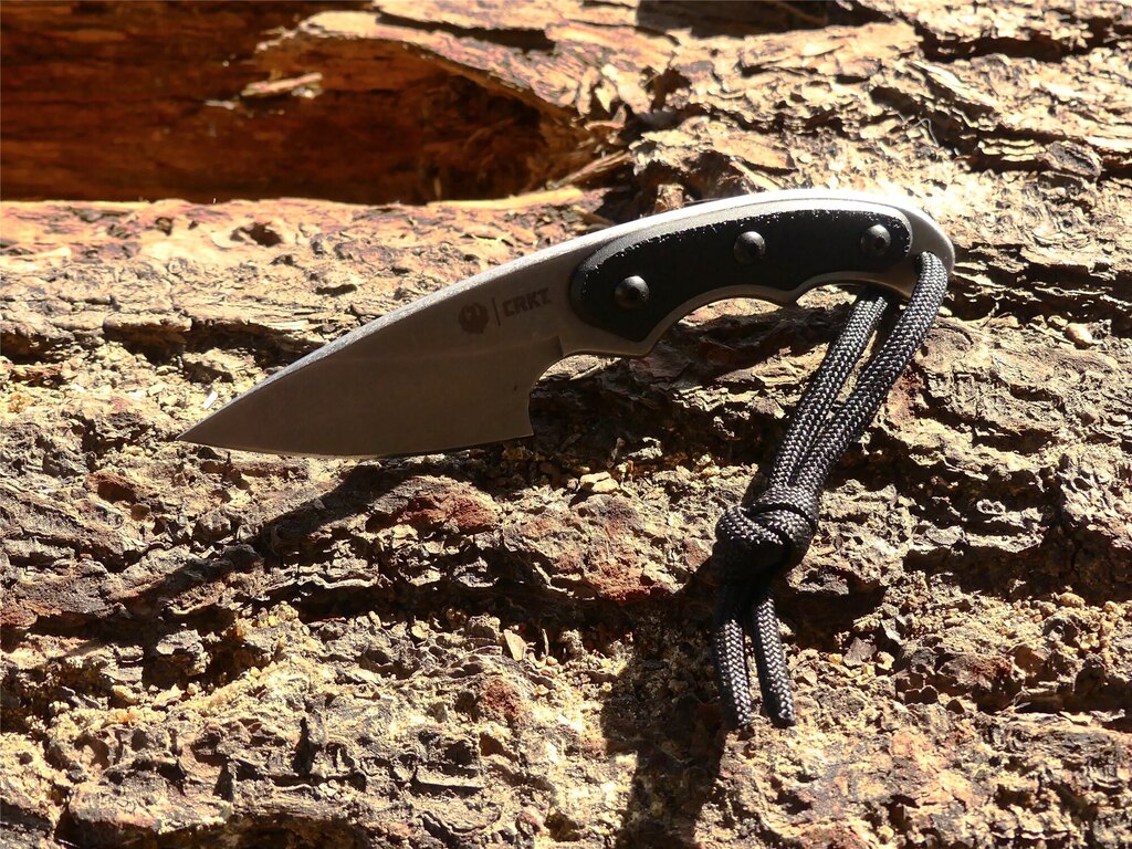 Nůž na krk Ruger Carbine CRKT® - černý