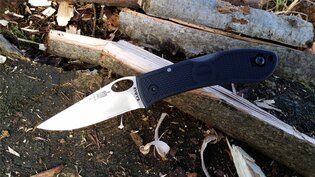 Zavírací nůž KA-BAR® Dozier Folding Hunter thumb notch